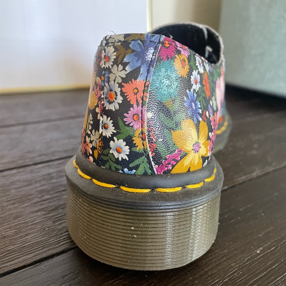 Dr. Martens black floral 8065 wanderlust maryjane - Picture 4 of 7